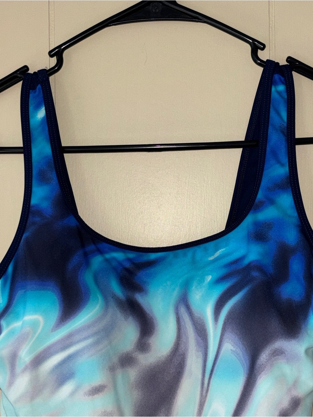 Lands' End Blue Marble One-Piece Swimsuit size 6.